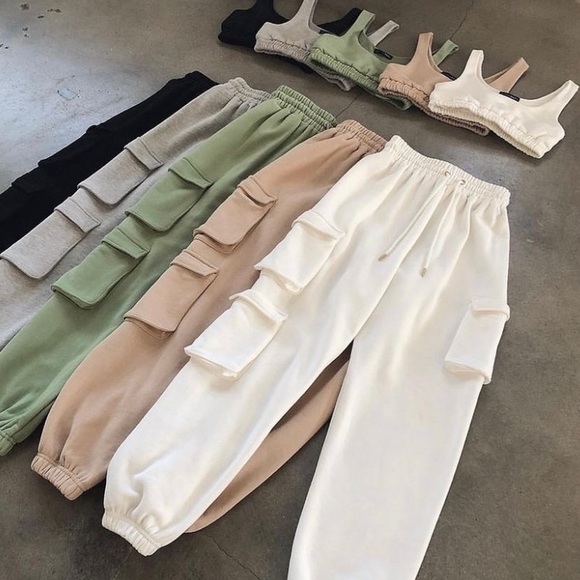 Cargo Coordinates With CropTop - Picture 2 of 2